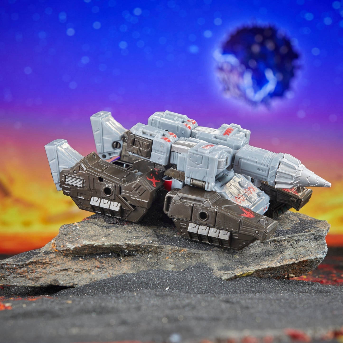 SDCC 2024 Transformers Generations Legacy United Voyager Class Fractured Friendship Action Figure Exclusive