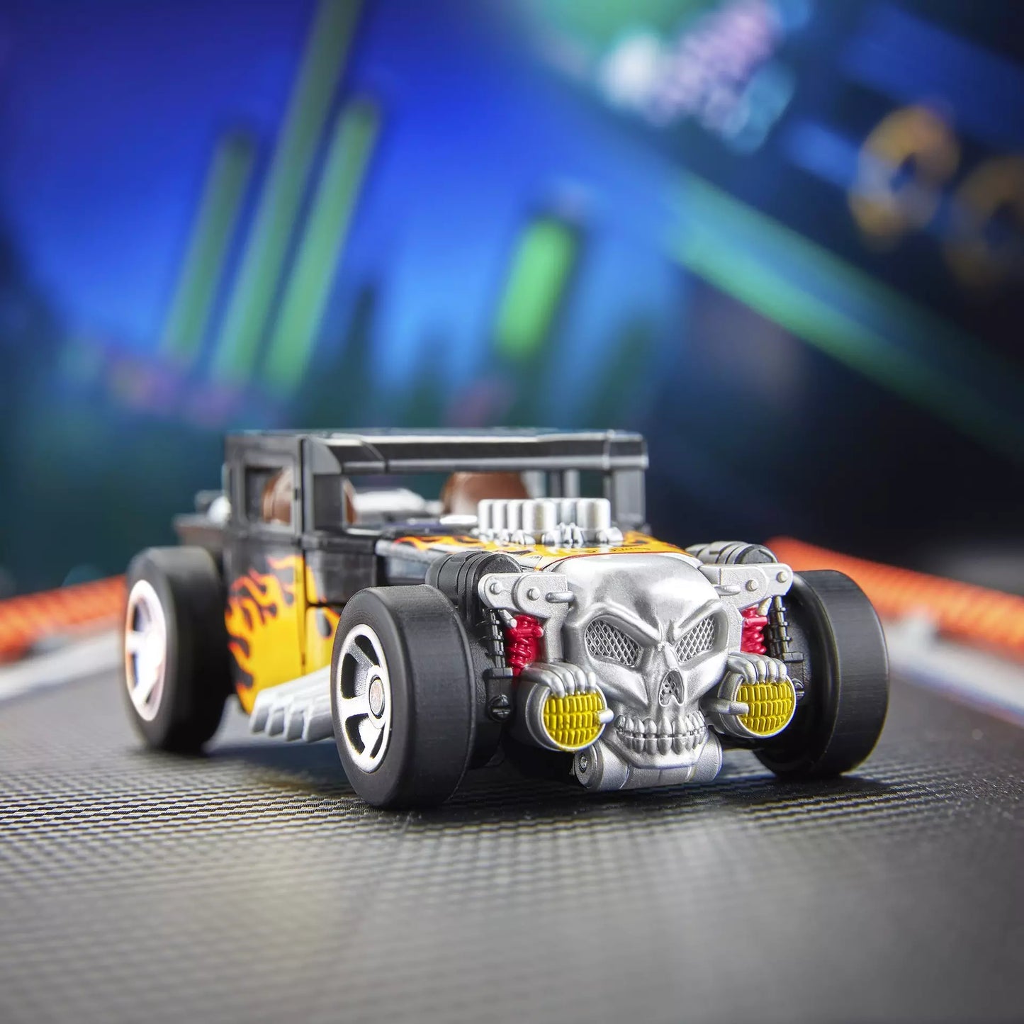 Transformers Collaborative Hot Wheels Bone Shaker Action Figure