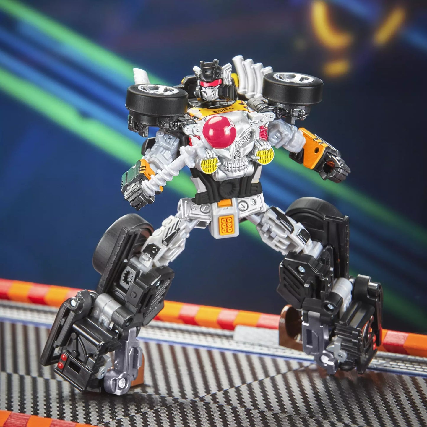Transformers Collaborative Hot Wheels Bone Shaker Action Figure