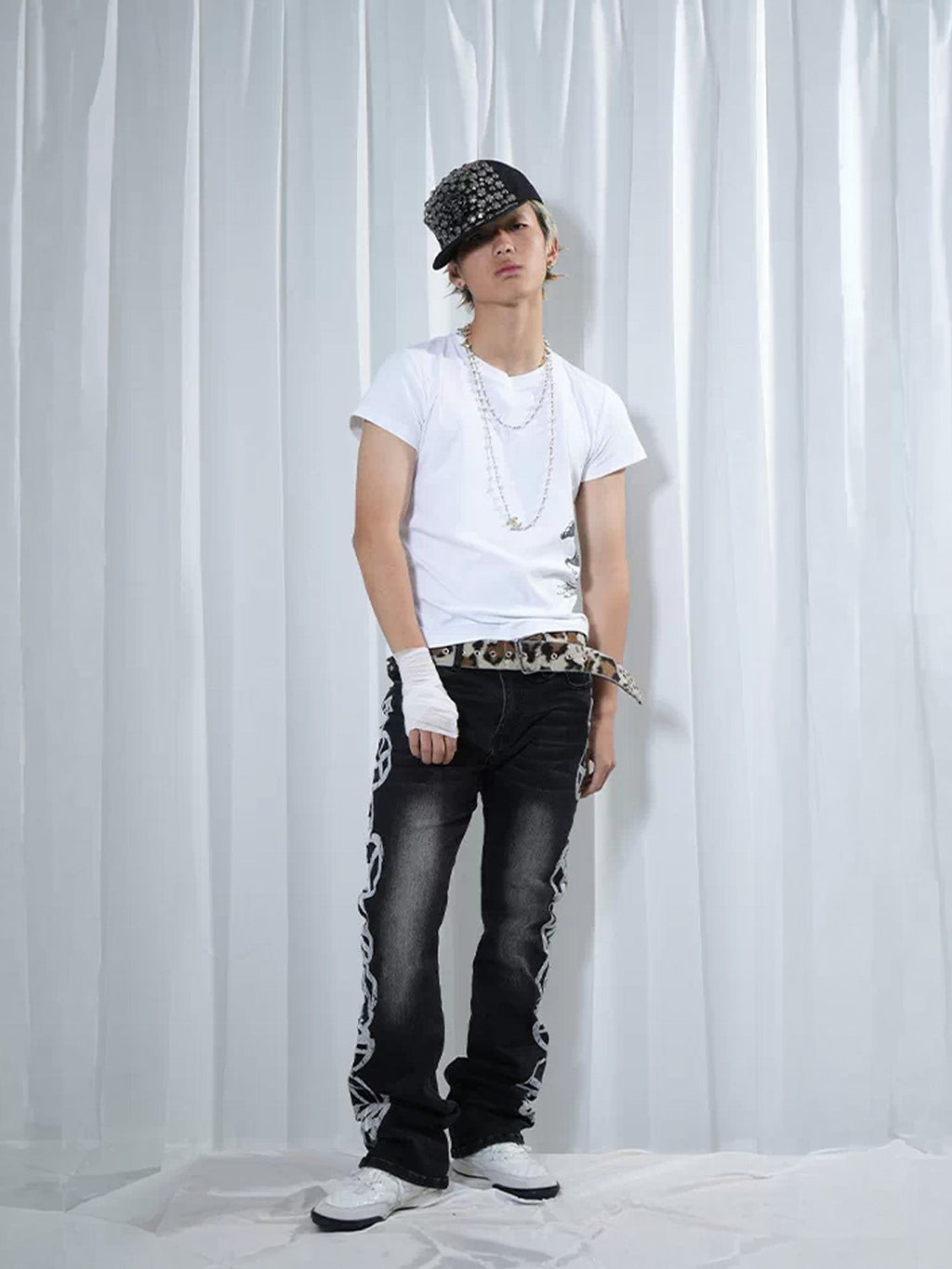 VINKID Peace Graphic Washed Jeans