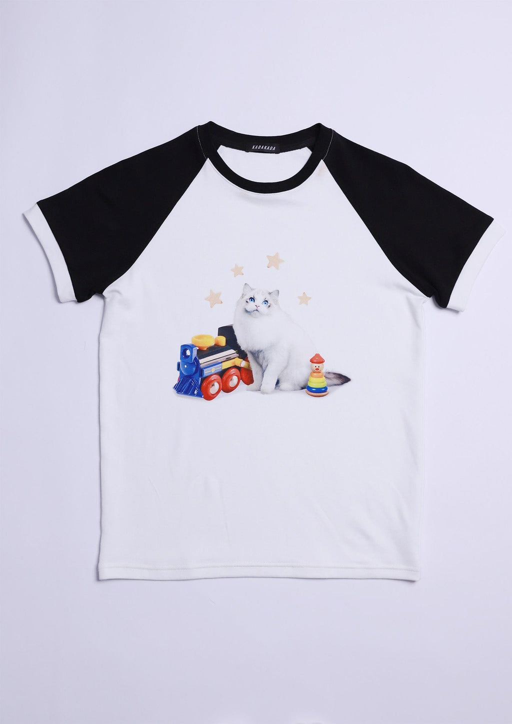 KADAKADA Essential Contrast Raglan Kitty Graphic T-Shirt