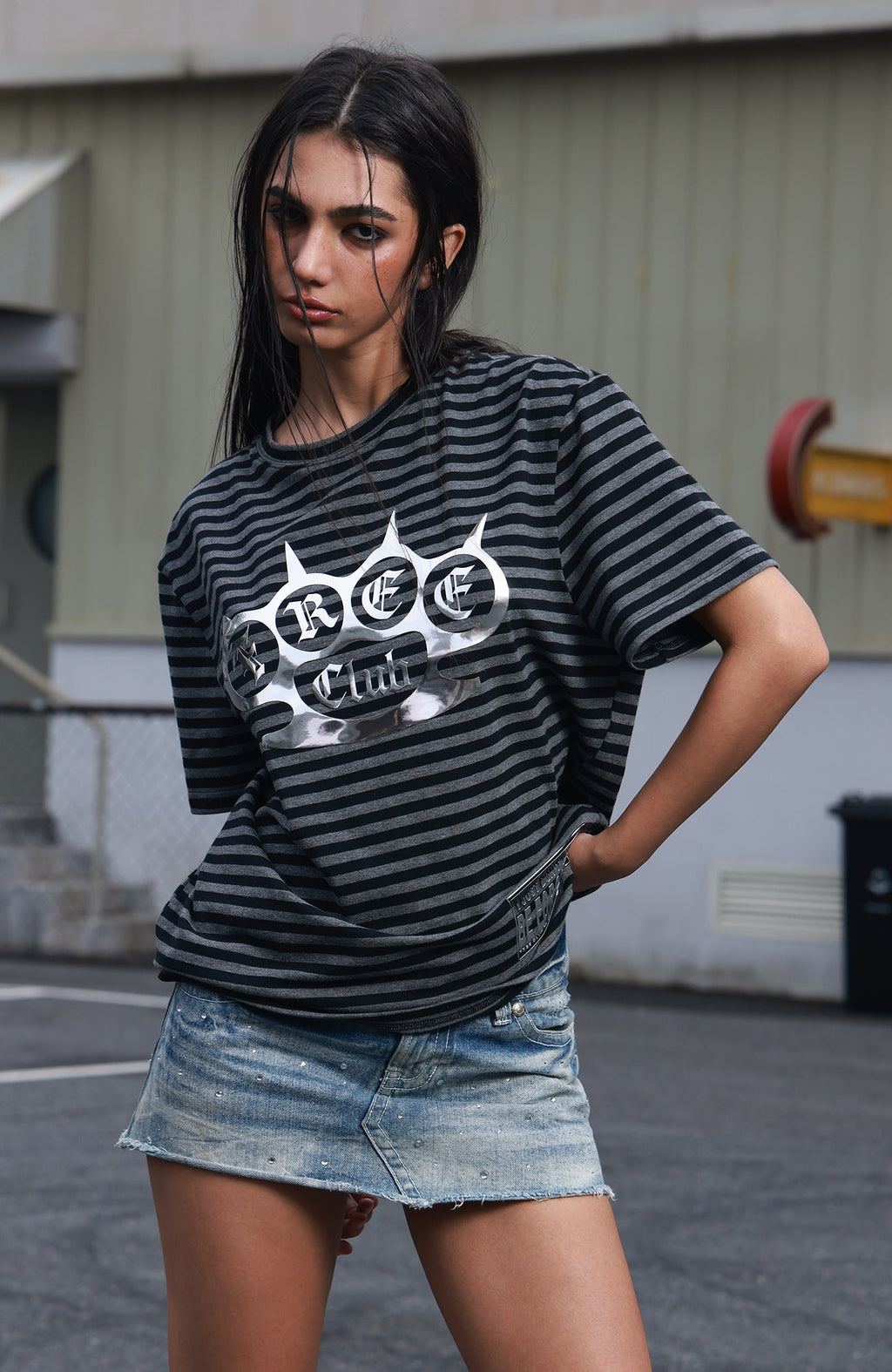 SAVAGEGROWTHWORLD Silver Foil Graphic Stripe T-Shirt