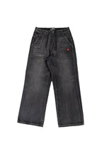 NERHI Classic Washed Straight-Leg Jeans