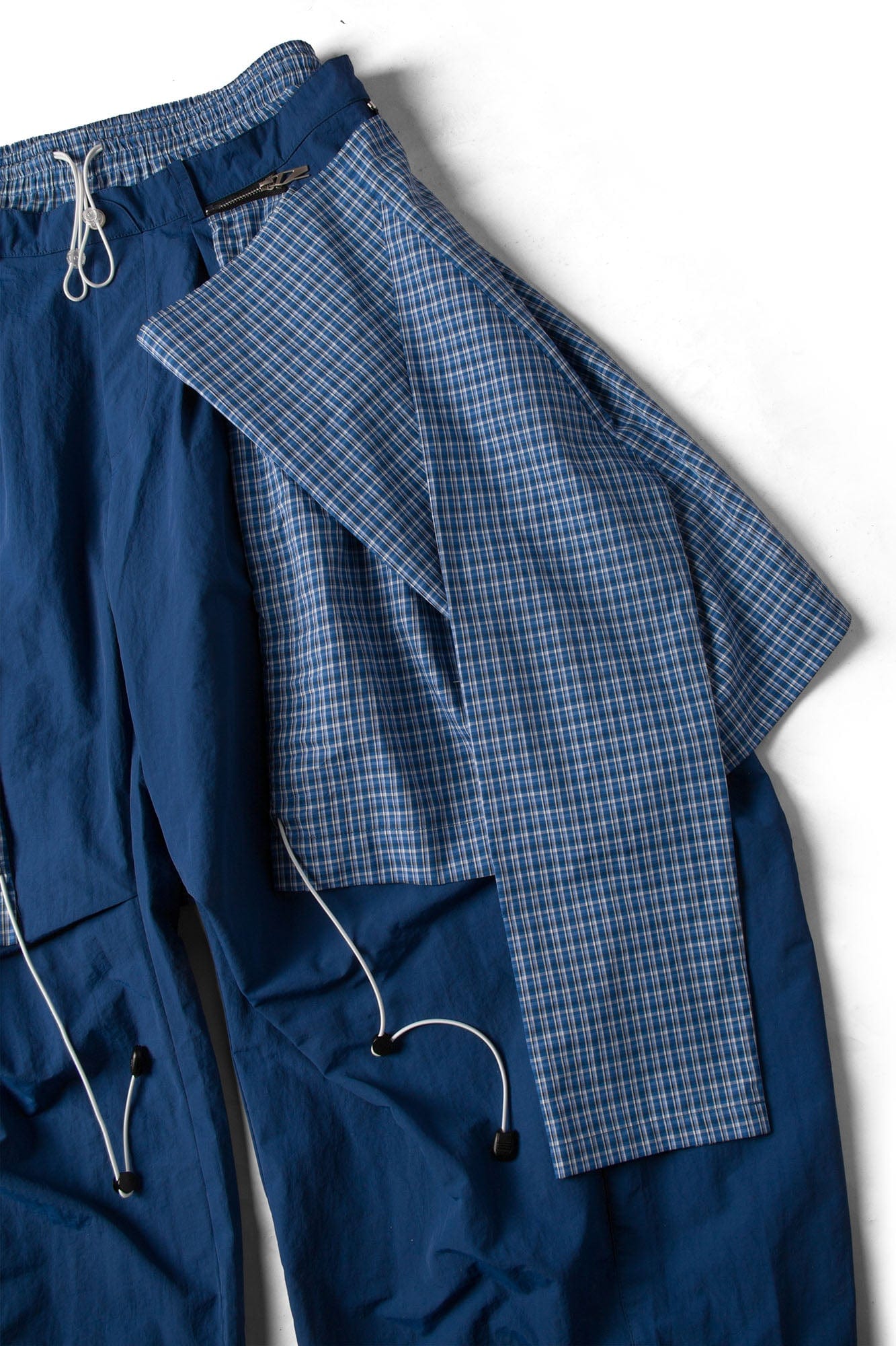 RELABEL Drawstring Layered Double-Waistband Parachute Pants Blue