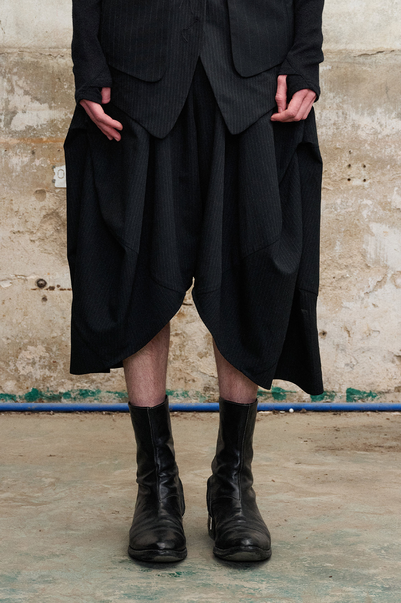 ILNya Nieternite Nifutur Pinstripe Balloon Skort Pants