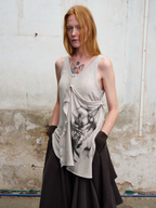 ILNya Nieternite Nifutur Deconstructed Graphic Knit Tank Top Gray