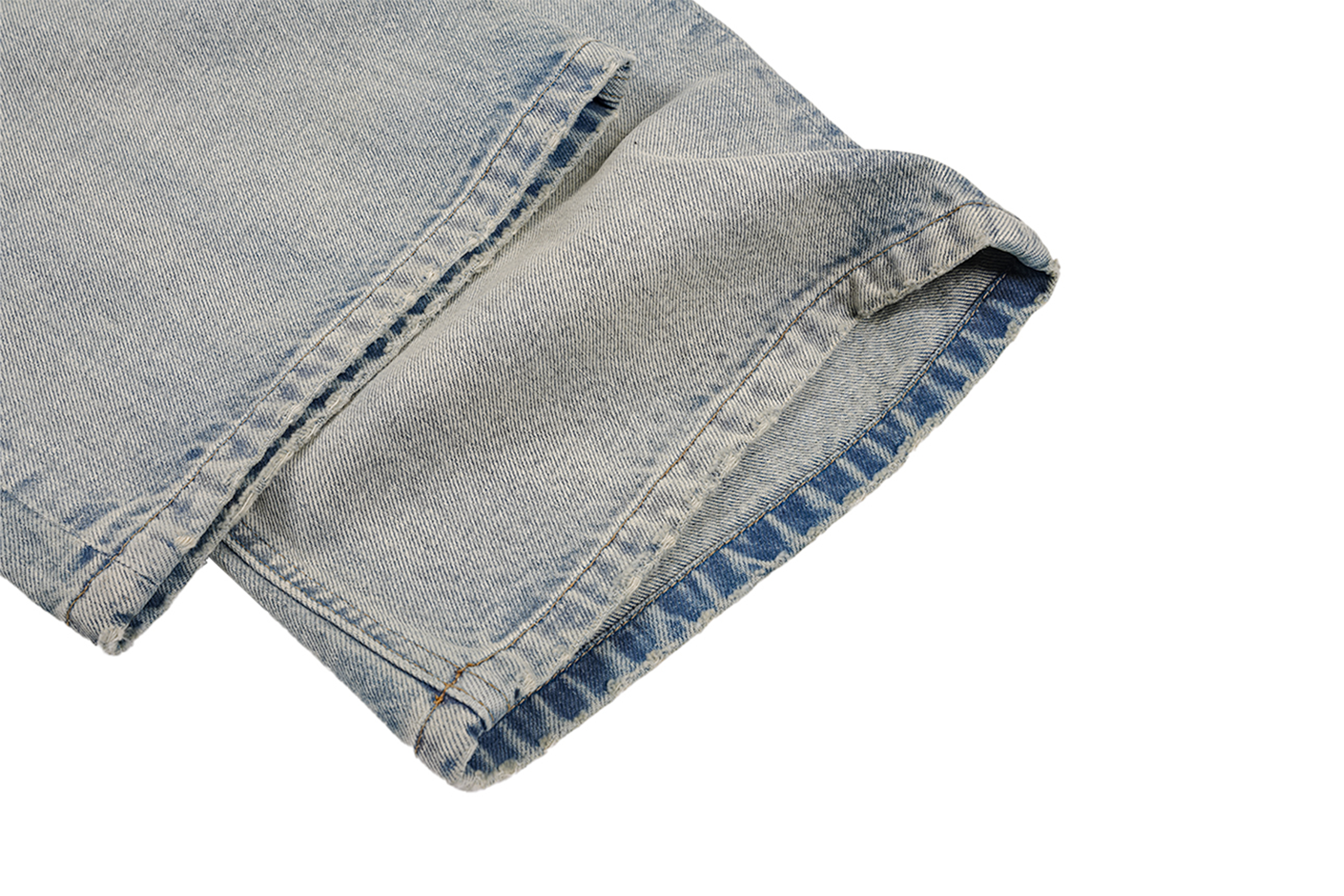 UNDERWATER Washed Whiskered Gradient Jeans