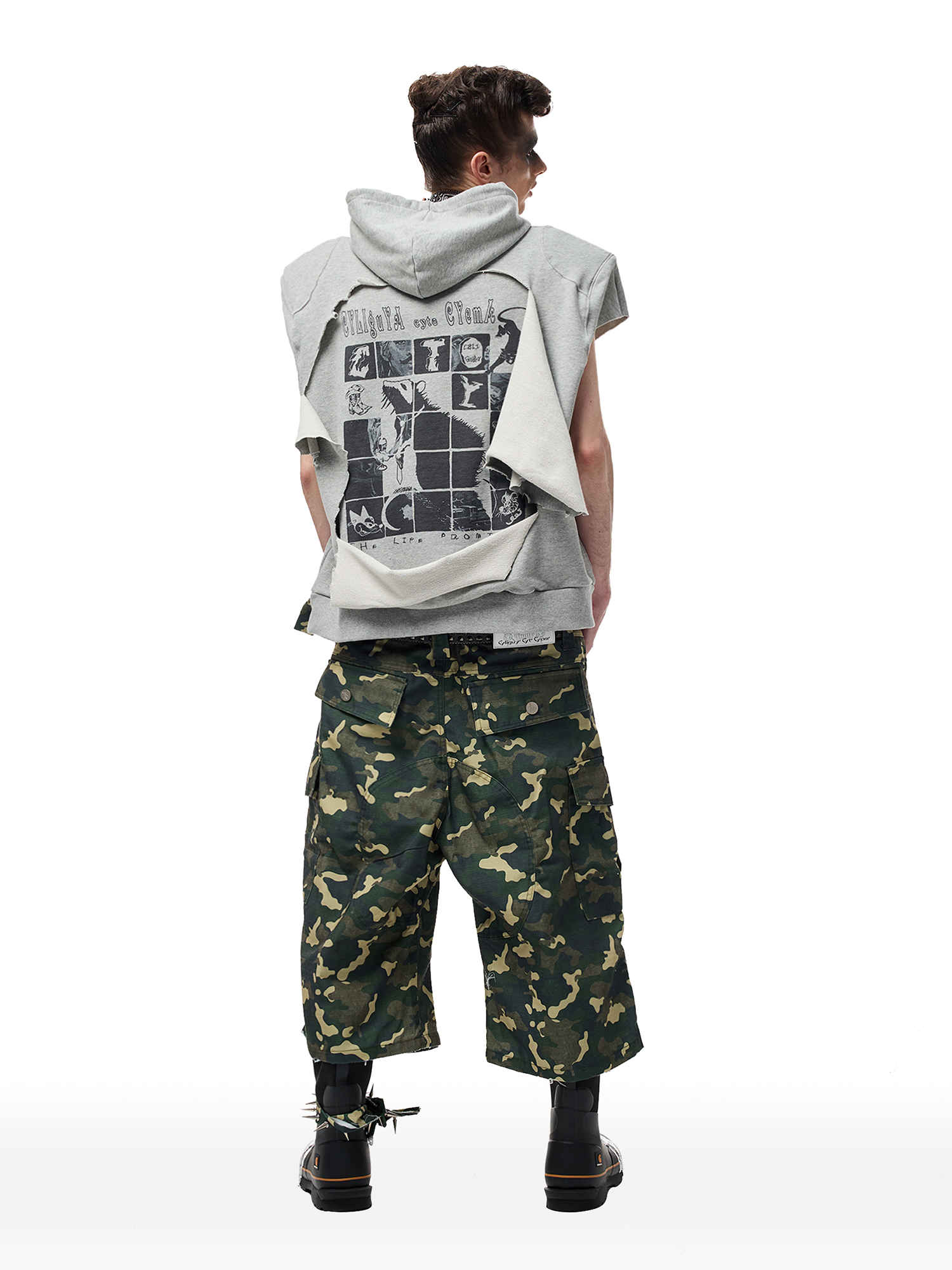 CYCYCY Camo Wide-Leg Cargo Shorts