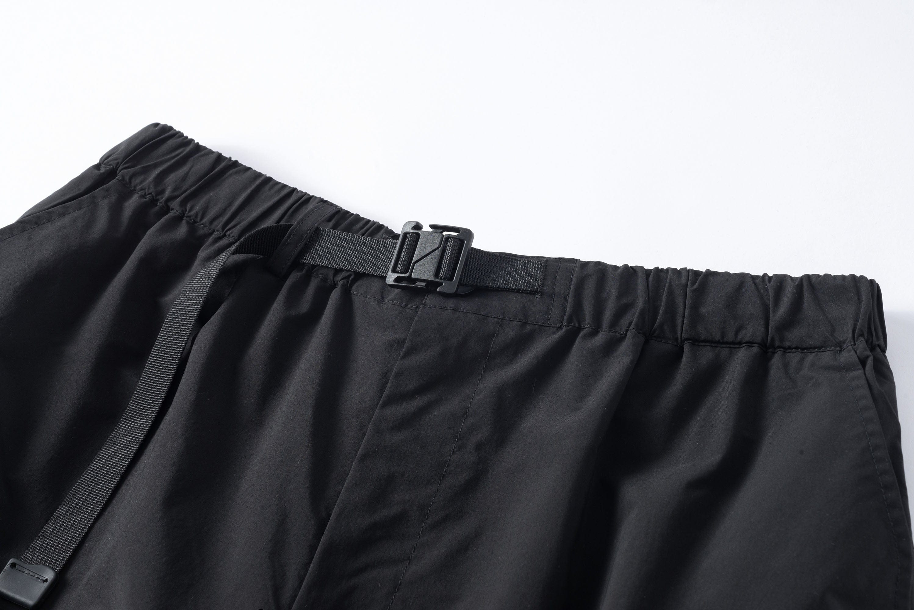 SILENSTORM Arc-Zip Crinkled Water-Repellent Utility Pants