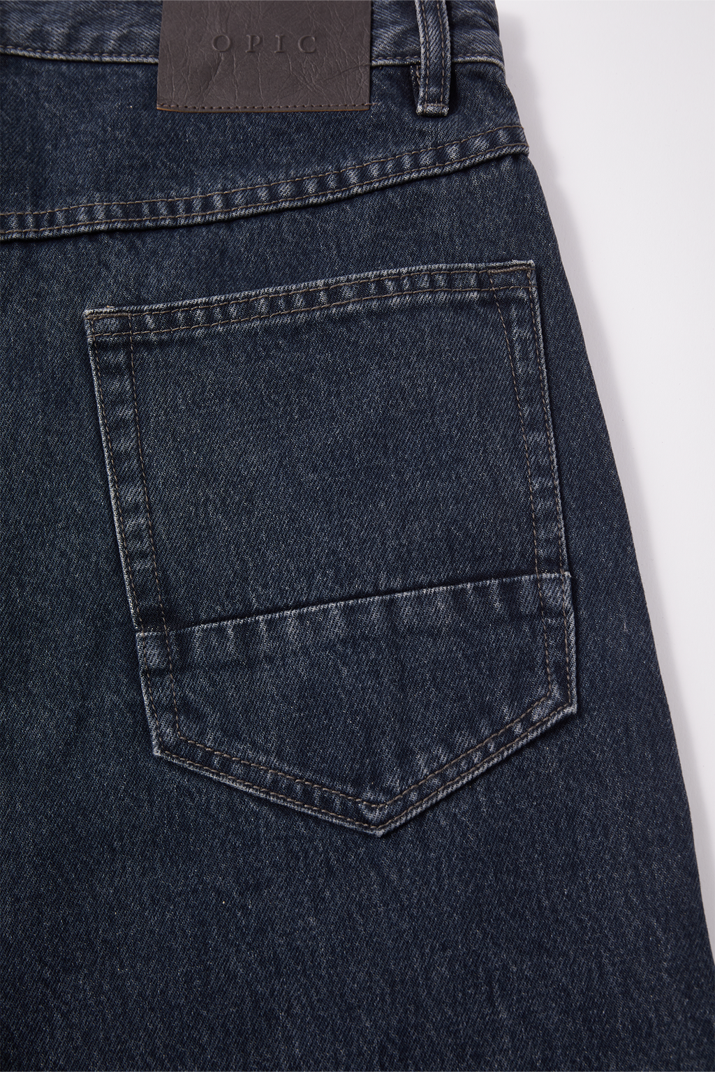 OPICLOTH Retro Washed Straight-Leg Jeans