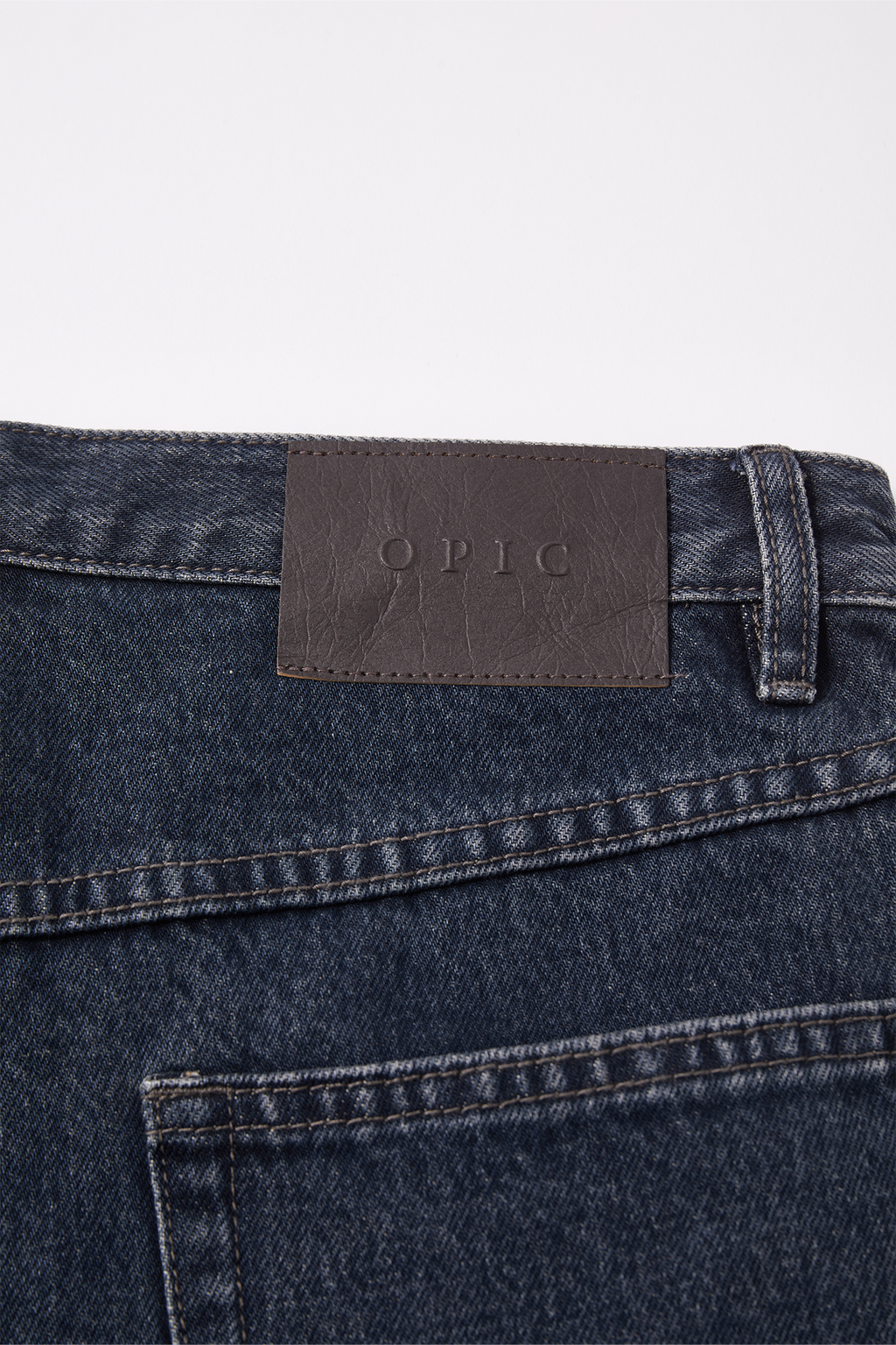 OPICLOTH Retro Washed Straight-Leg Jeans