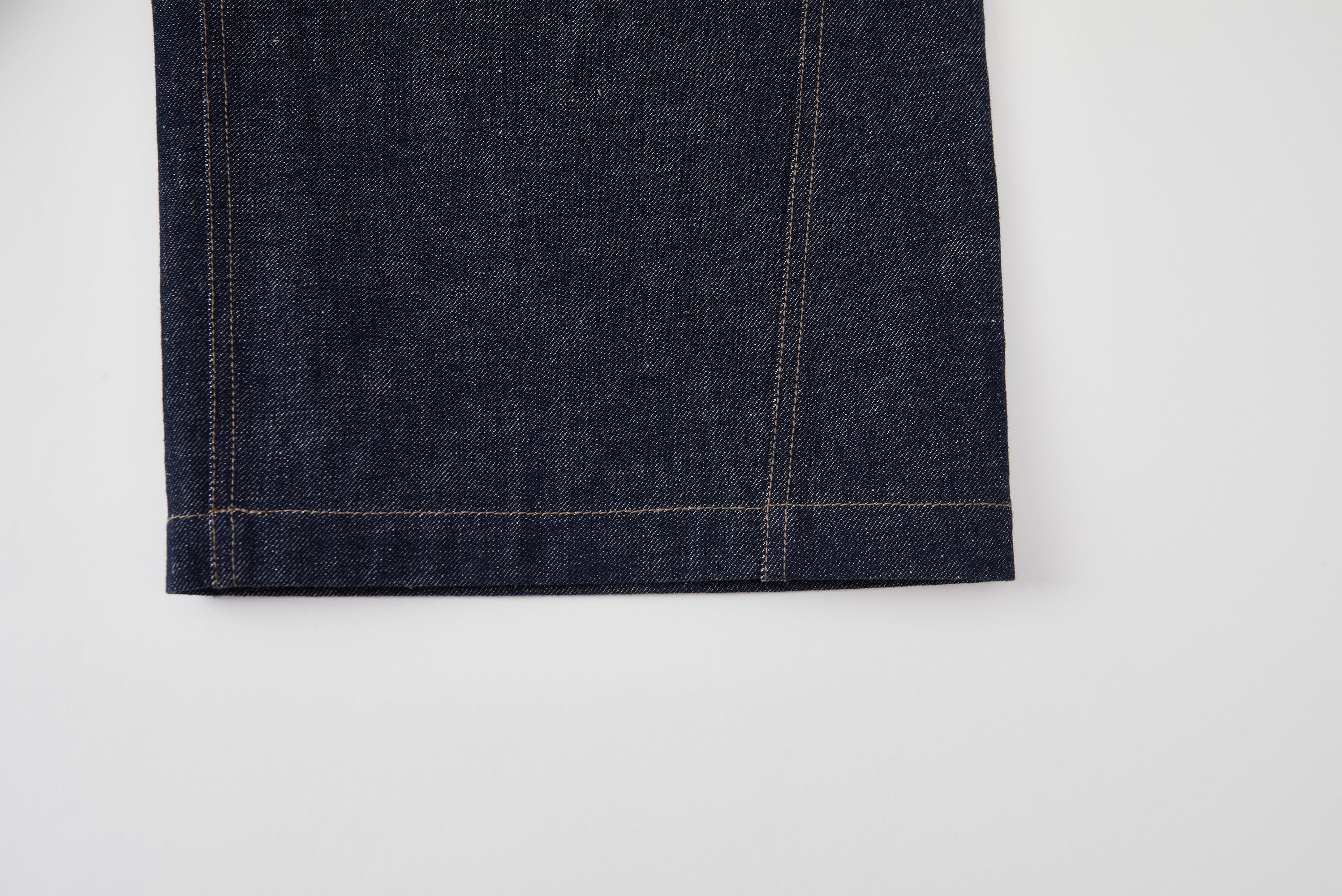 OPICLOTH Essential Stitched Cropped Raw Jeans