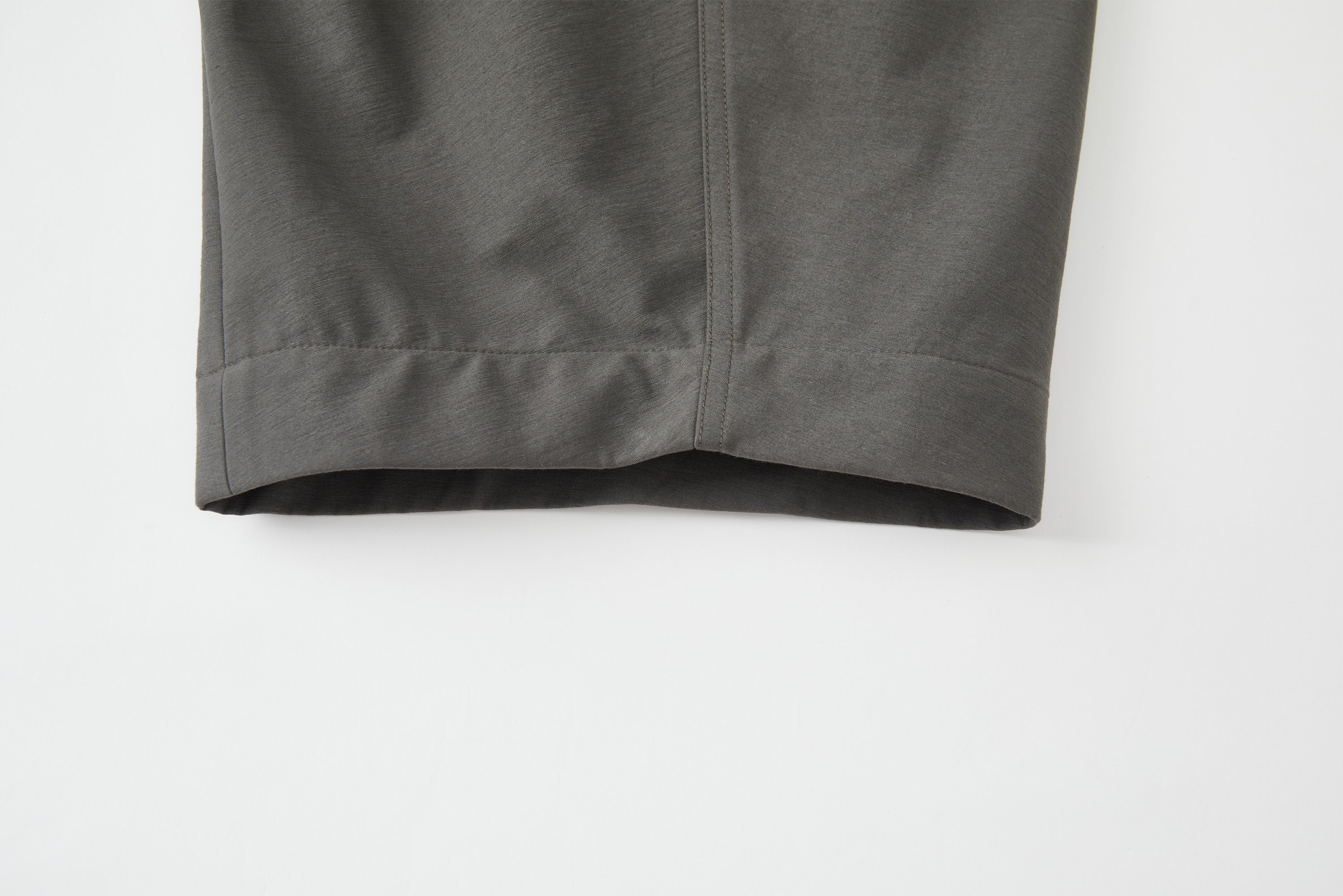 OPICLOTH Retro Curved-Cut Tailored Pants