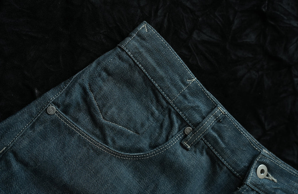 NEIGBORL Back-Buckle Washed Raw Denim Pants