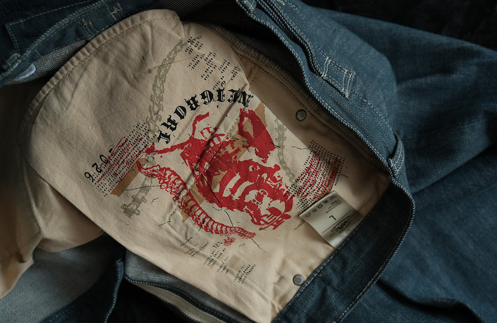 NEIGBORL Back-Buckle Washed Raw Denim Pants