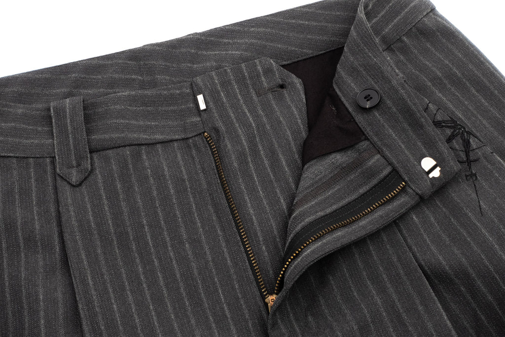 IN EXISTENCE Stripe Pleated Embroidery Curved Pants
