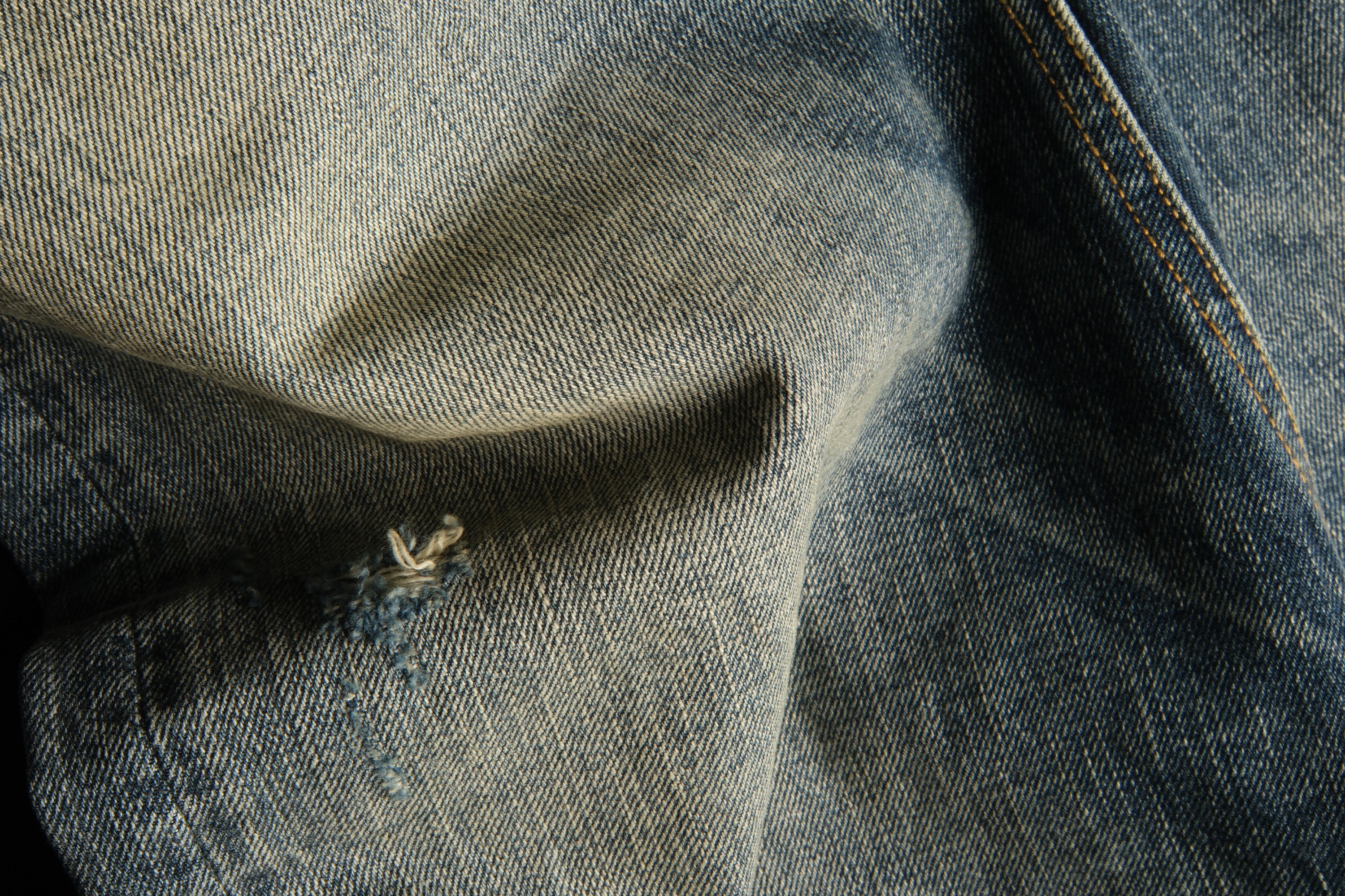 NEIGBORL Washed Distressed Flared Jeans