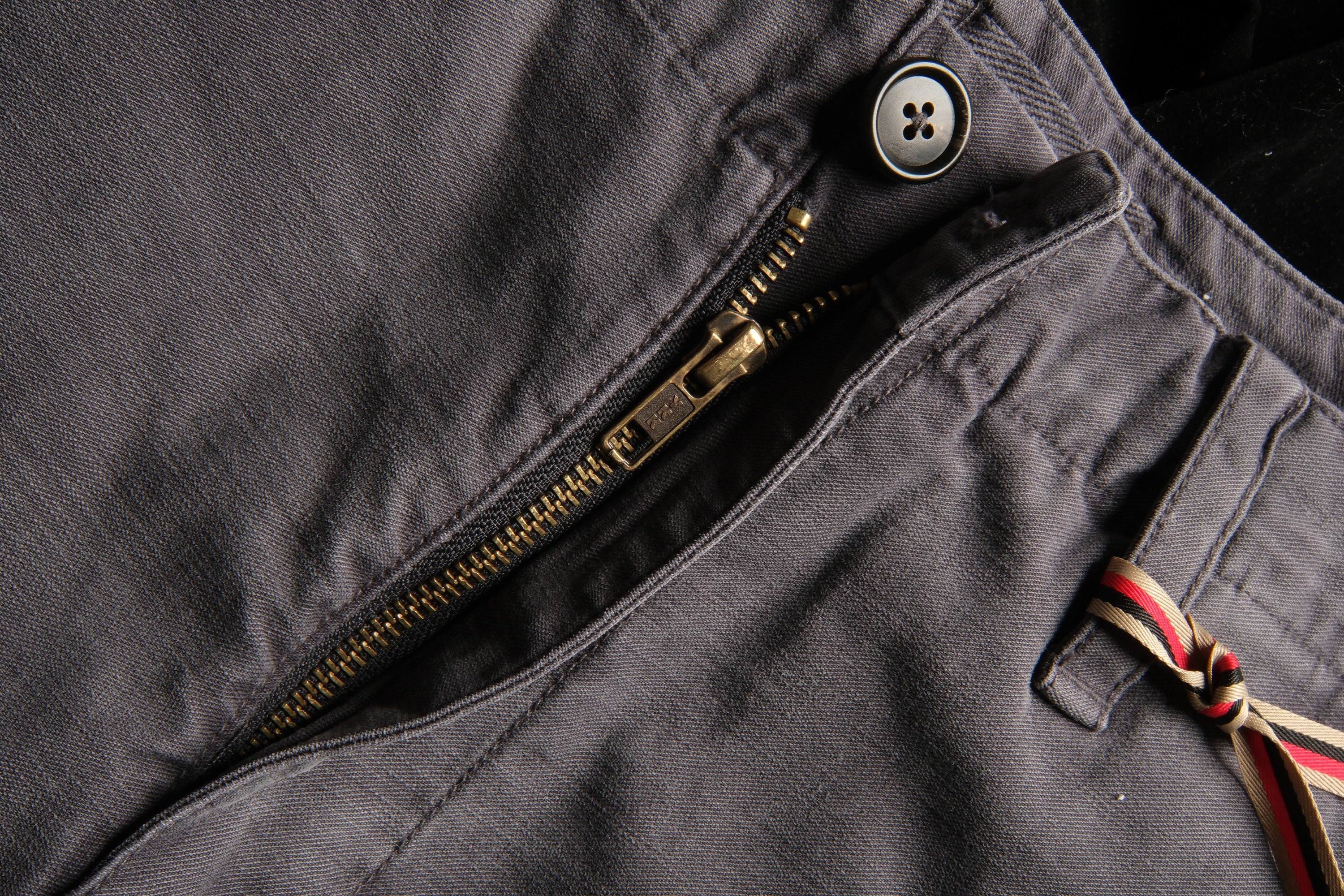NEIGBORL Distressed Multi-Pocket Washed Cargo Shorts