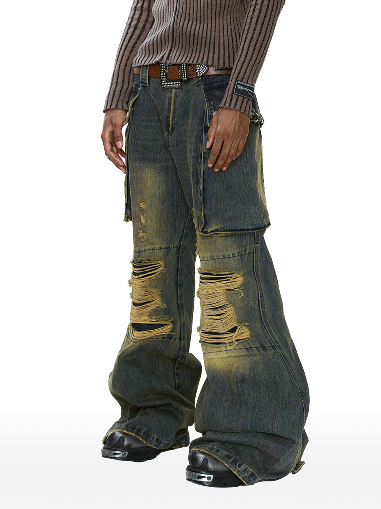 CYCYCY Distressed Big-Pocket Flared Jeans