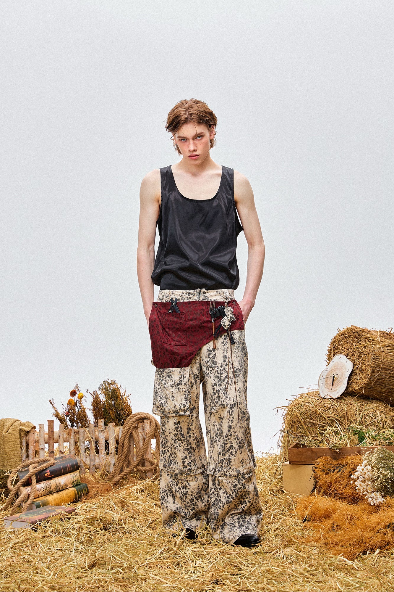 OIPWORD Retro Leopard Detachable Panel Cargo Jeans