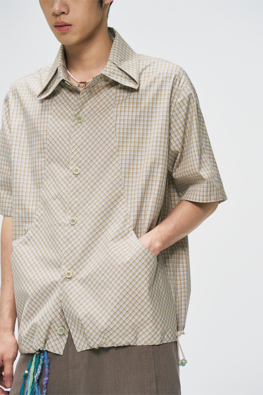GONGHE REPUB Check Adjustable Hem Half Shirt