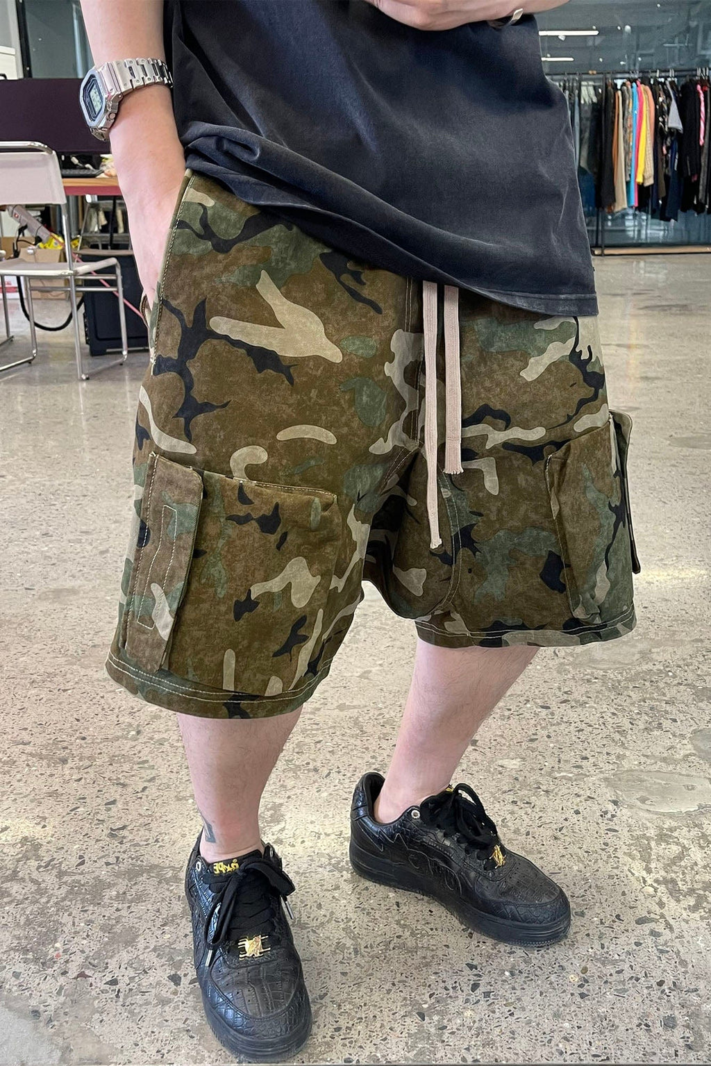 ME DA IGUAL Utility Camo Drawstring Shorts