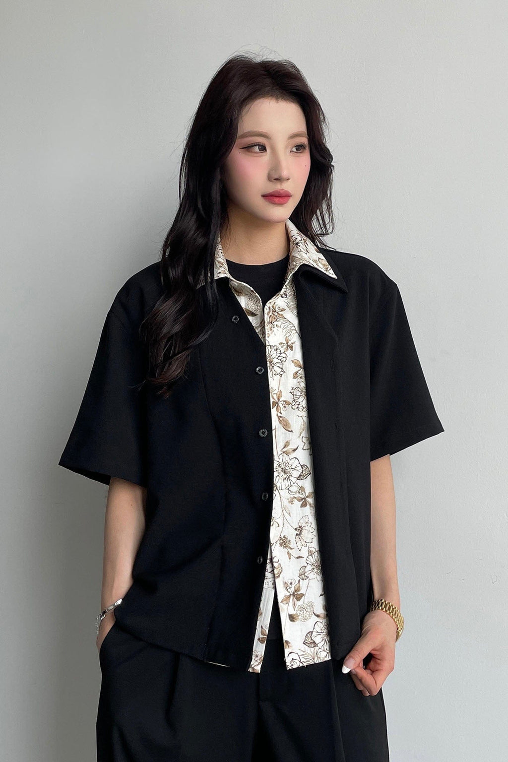 OKAYTHXBYE Double-Layer Floral Half Shirt