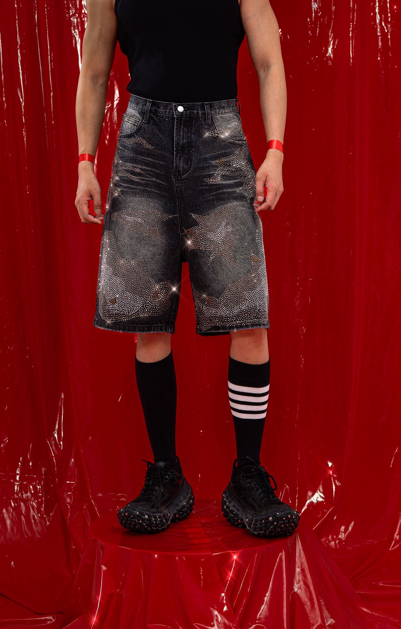 CLP Diamond Distressed Straight-Leg Jorts