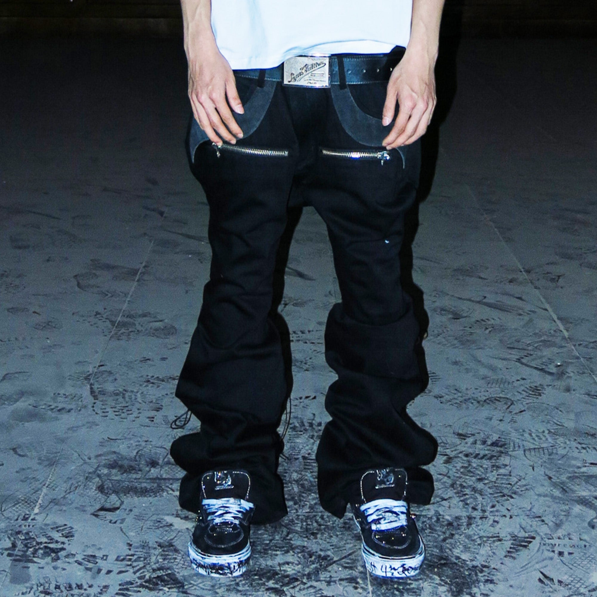 PCCVISION Lace-Up Zipper Flared Jeans