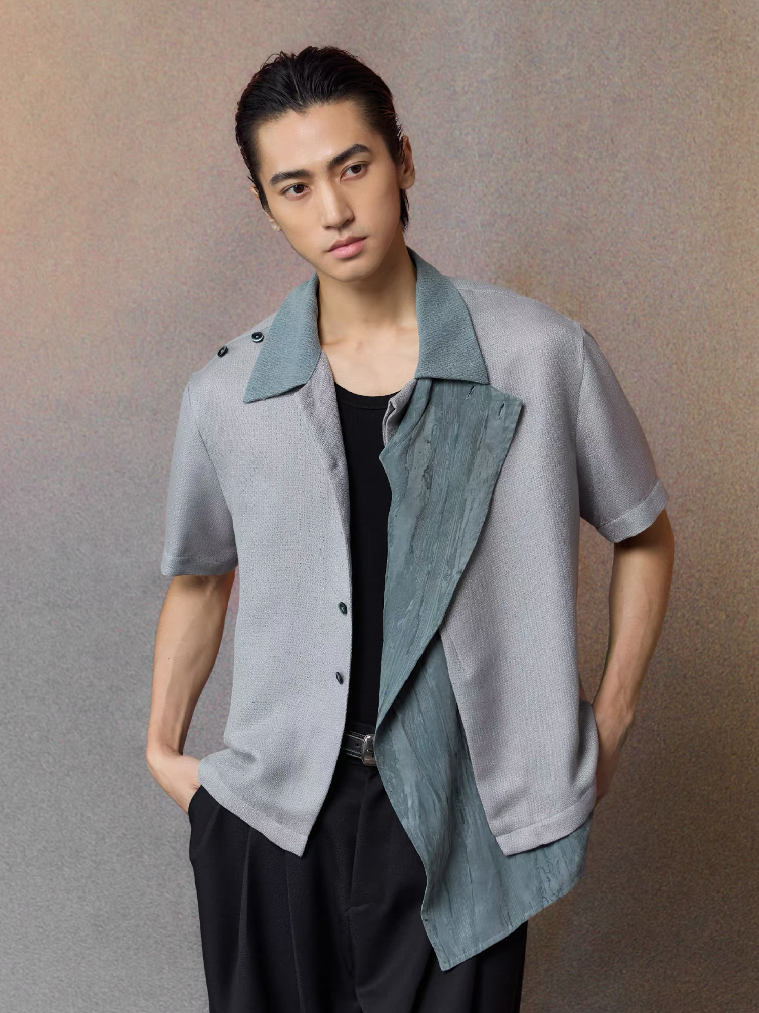 ALVNG AR ANTS Asymmetrical Contrast Spliced Linen Half Shirt