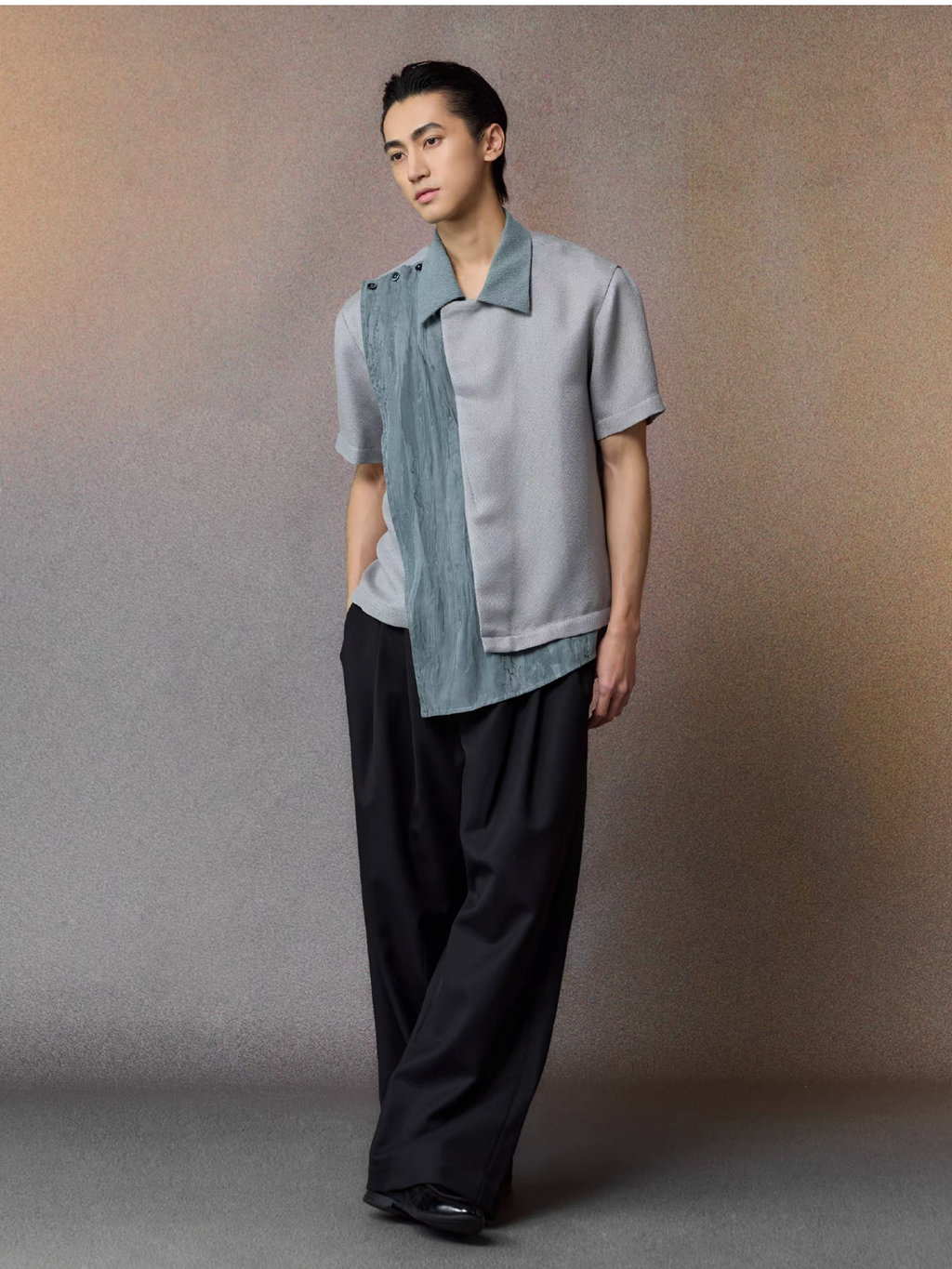 ALVNG AR ANTS Asymmetrical Contrast Spliced Linen Half Shirt