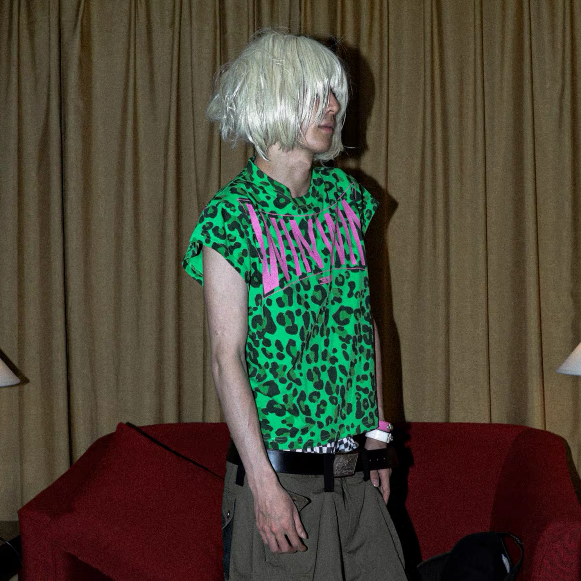 PCCVISION Contrast Leopard Crackled Foil Graphic T-Shirt