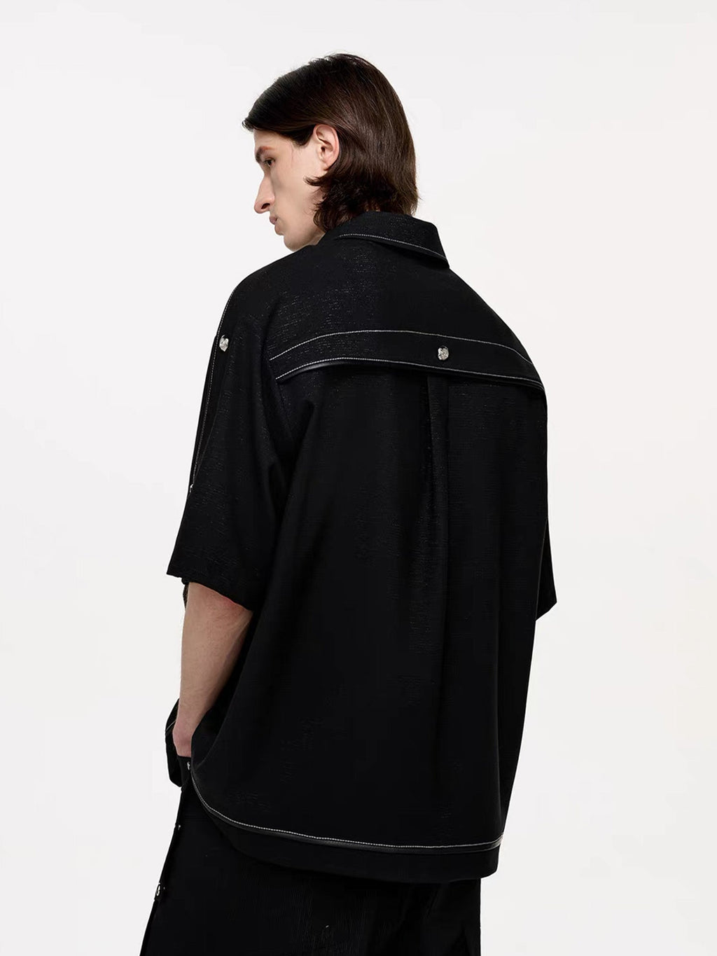 TIWILLTANG Studded Trim Zip-Up Half Shirt