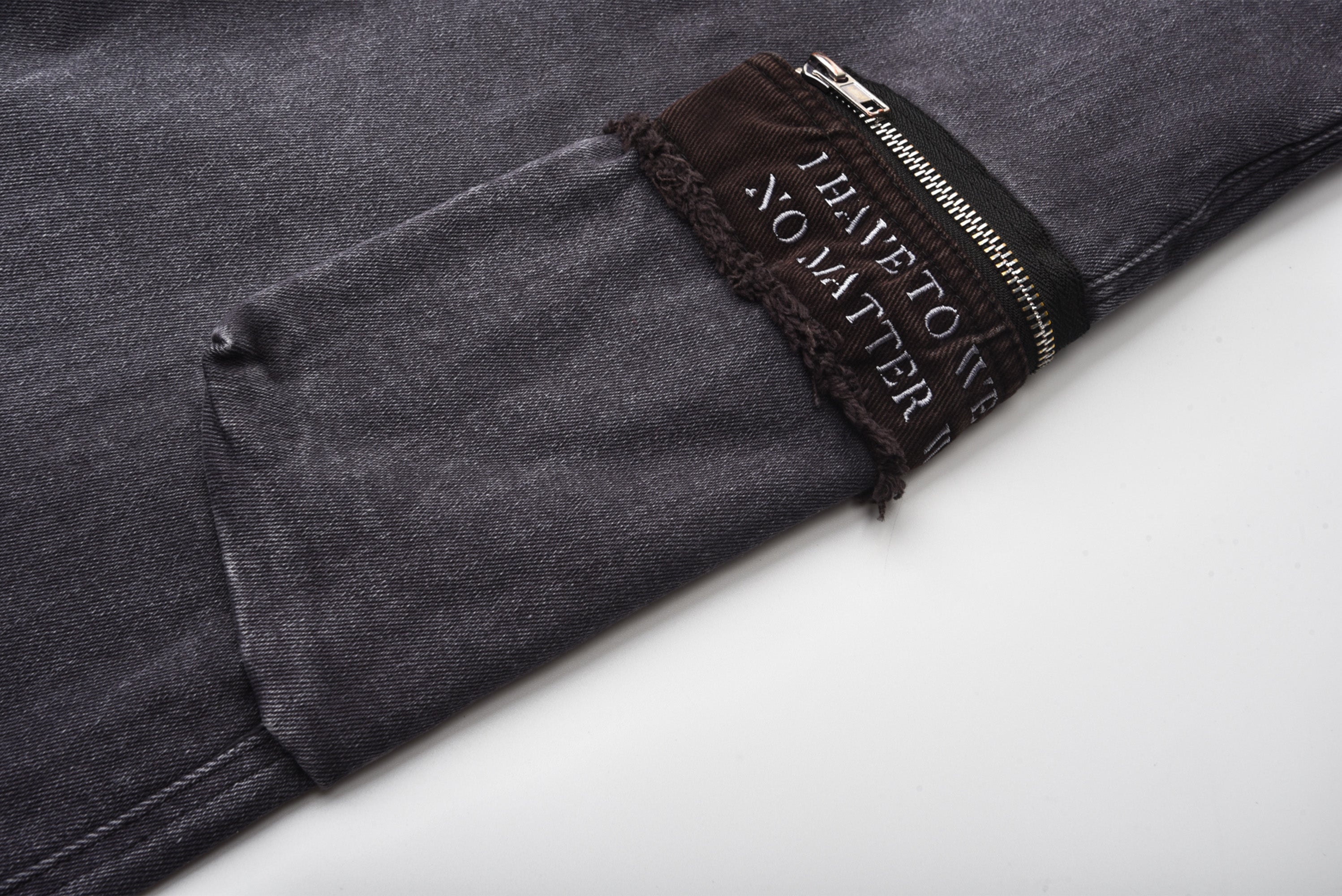 VENTUREK Washed Patch Studded Raw-Edge Shorts