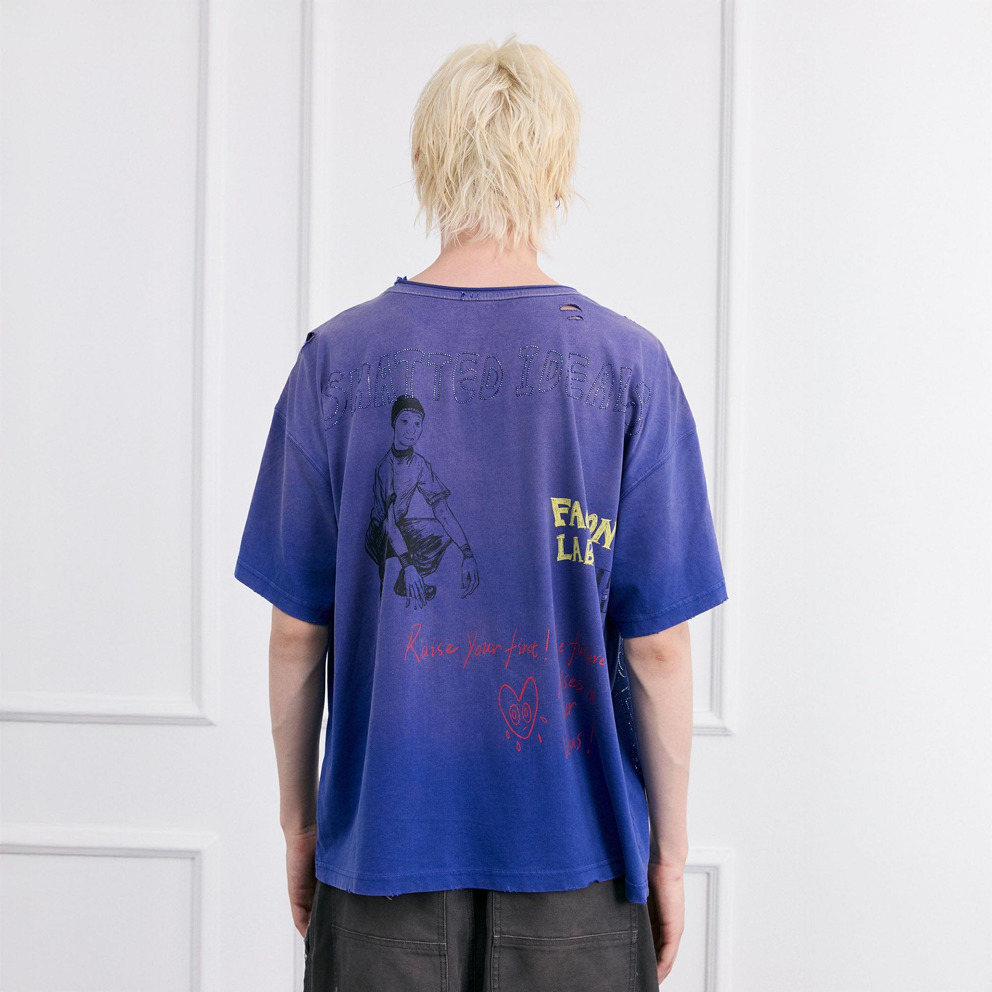 FACEONLAB Punk Graffiti Diamond Distressed T-Shirt