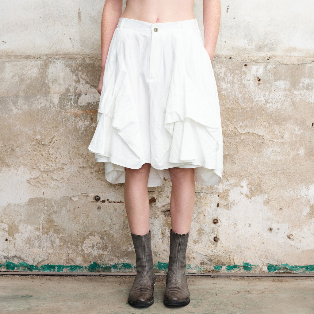 ILNya Nieternite Nifutur Layered Asymmetrical Skort White