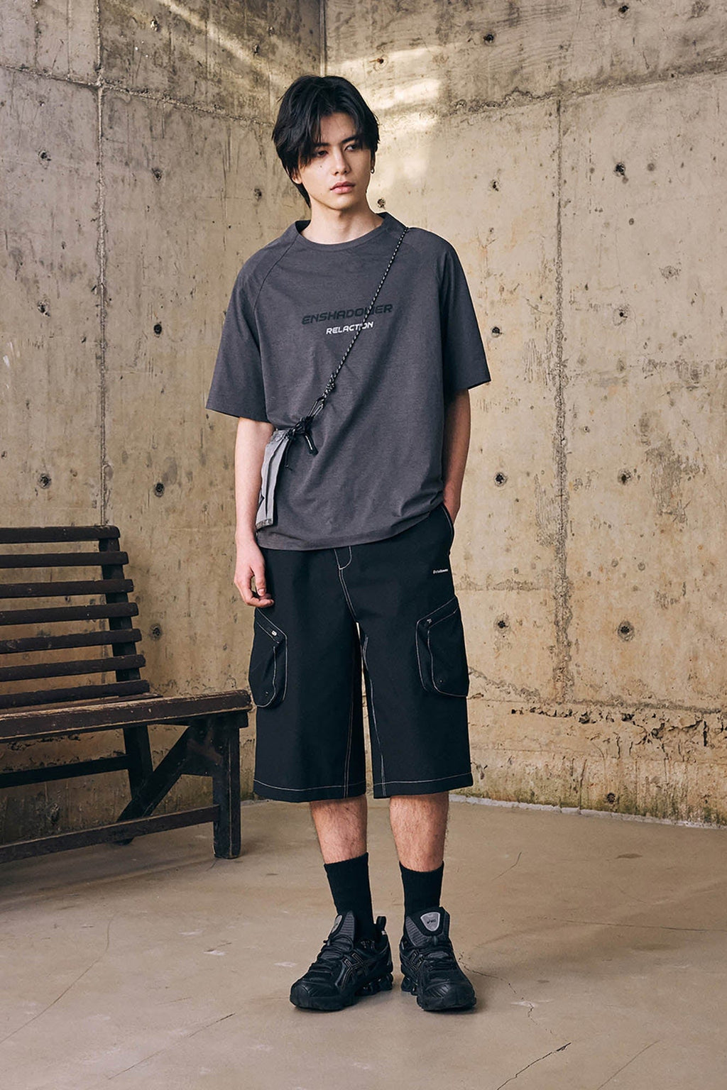 ENSHADOWER Stitched Multi-Pocket Cargo Shorts