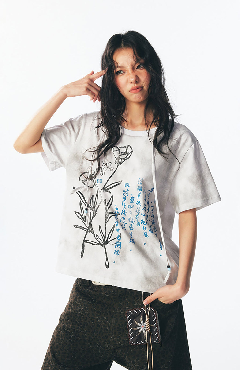 1997 POSTOFFICE Floral Script Graphic T-Shirt