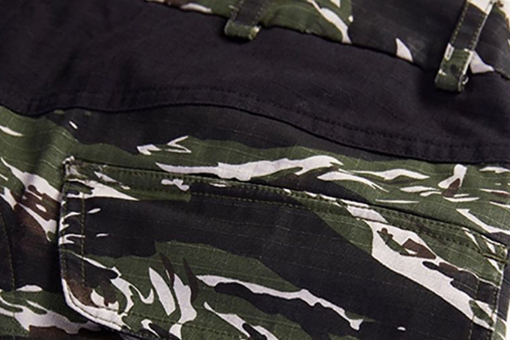 ERROR CODE ROBOT Washed Paneled Frayed-Hem Camo Cargo Shorts