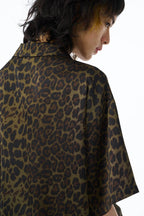 EPIC POETRY Leopard Half Shirt Dark Green
